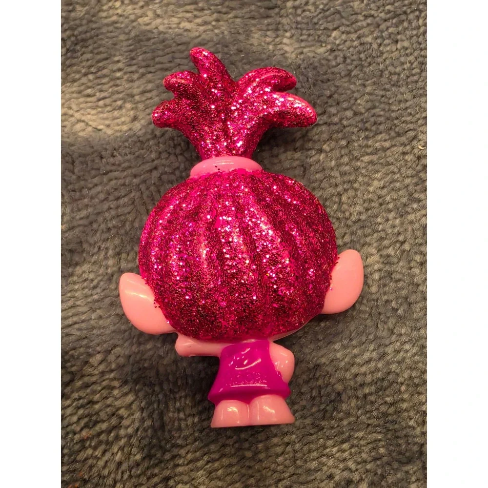 DreamWorks Trolls Poppy Mini Figure Pink Glitter Hair 2 Inch Collectible Toy